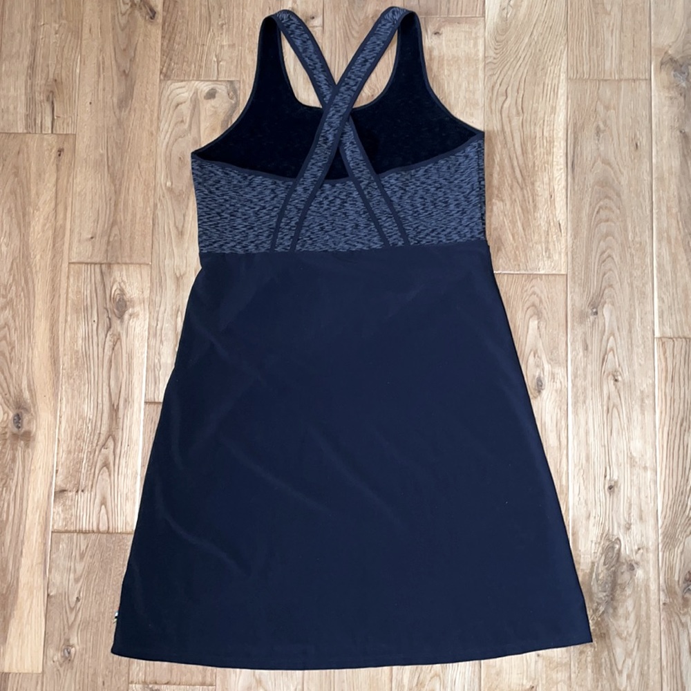 Smartwool dress - Picture 4 of 8